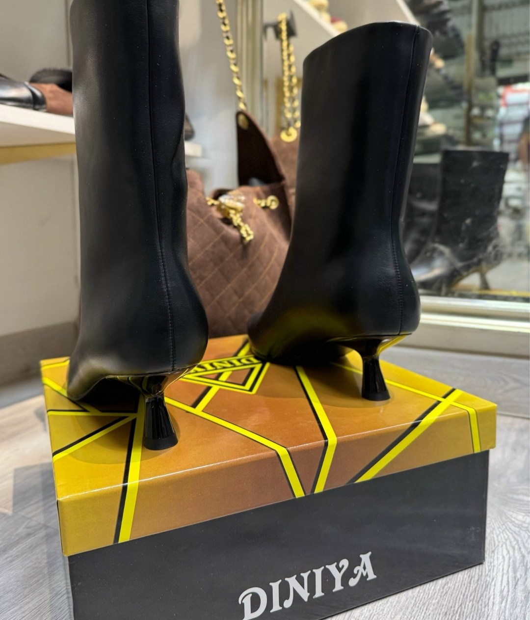 женские ботильоны,stella mccartney ботильоны elsa 70 черный,черные ботильоны,женские ботильоны celine,ботильоны