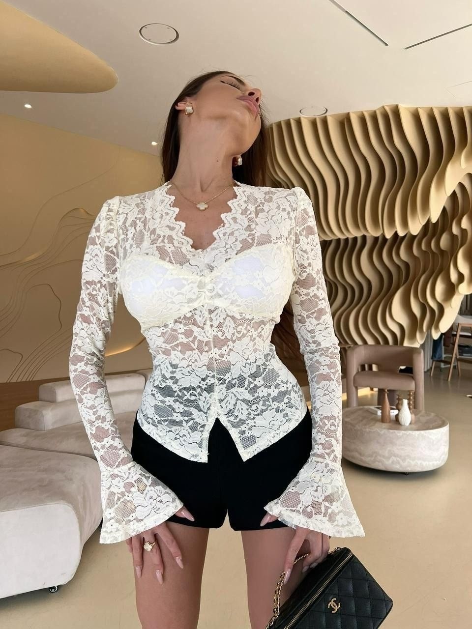 стильные наряды,модные костюмы с гипюром,,модные стили