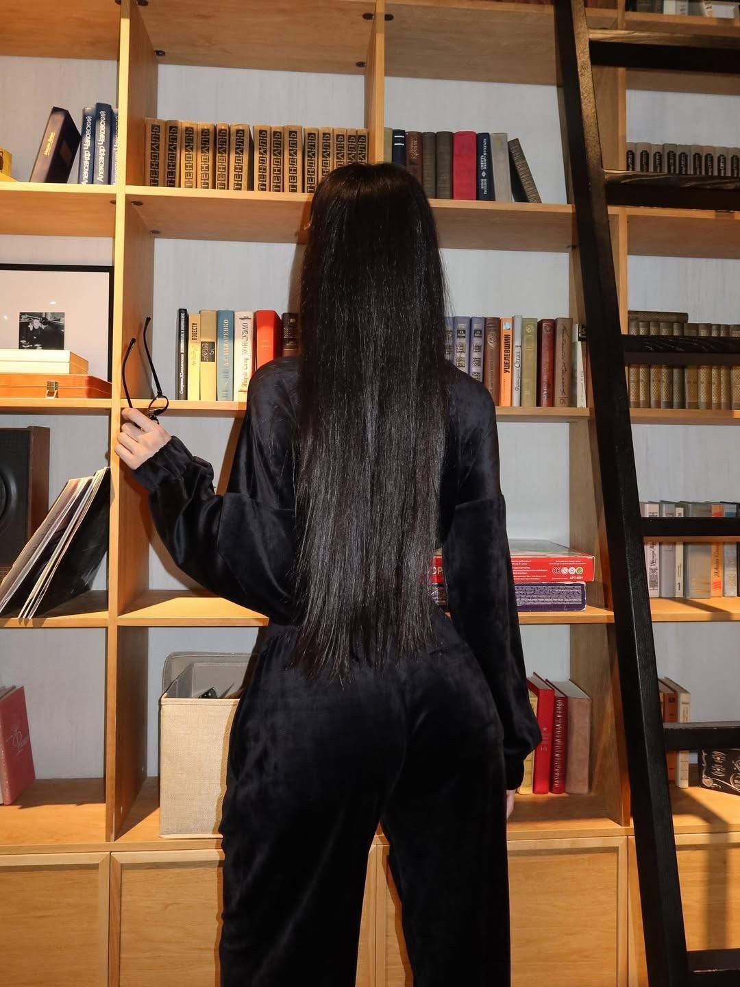 велюровый костюм,женский велюровый костюм,велюровый спортивный костюм,костюм бархатный с брюками emmiloves,костюм из велюра