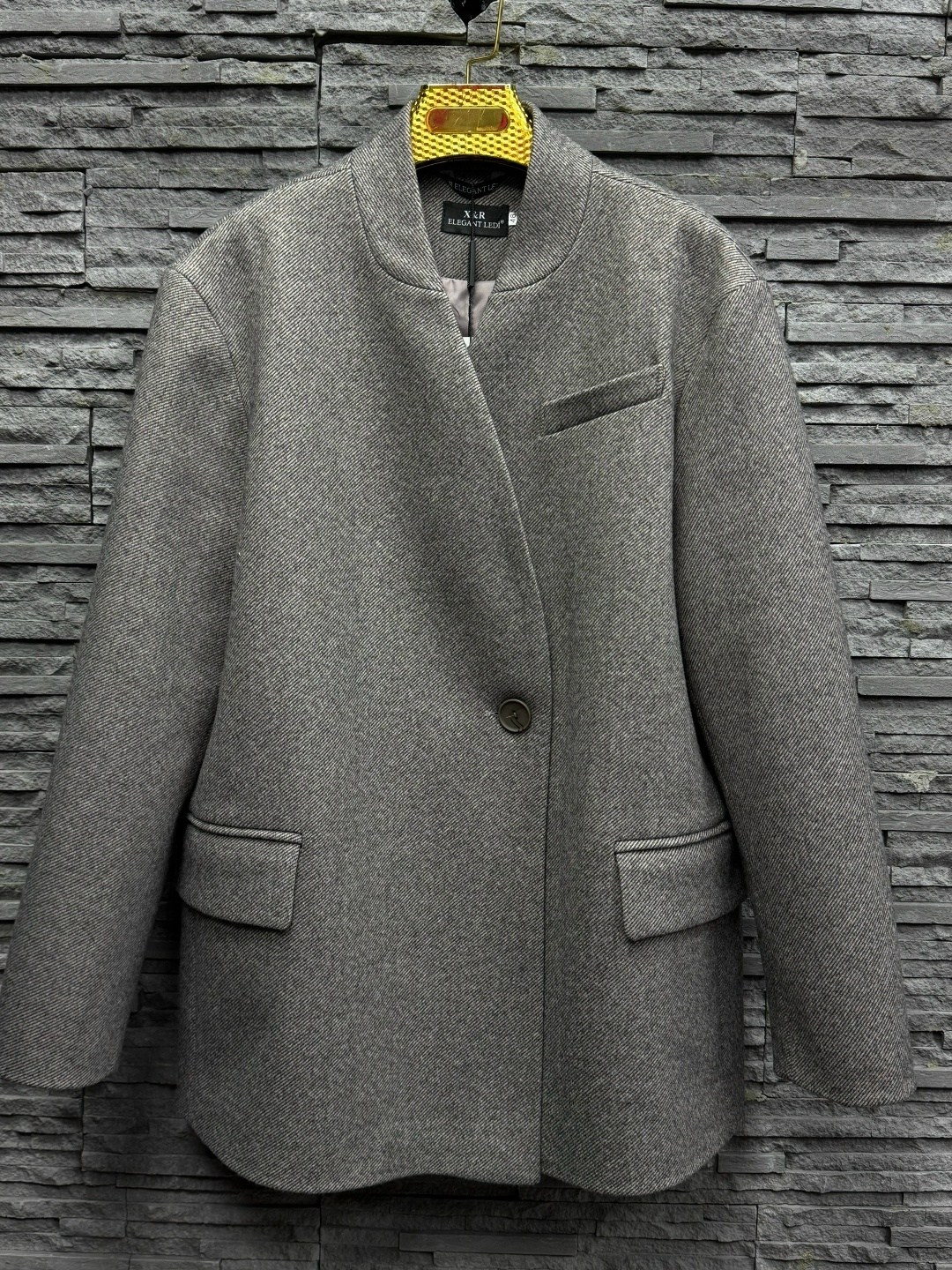 серое пальто,пиджак,шерстяное пальто,пальто мужское шерстяное,твидовый пиджак