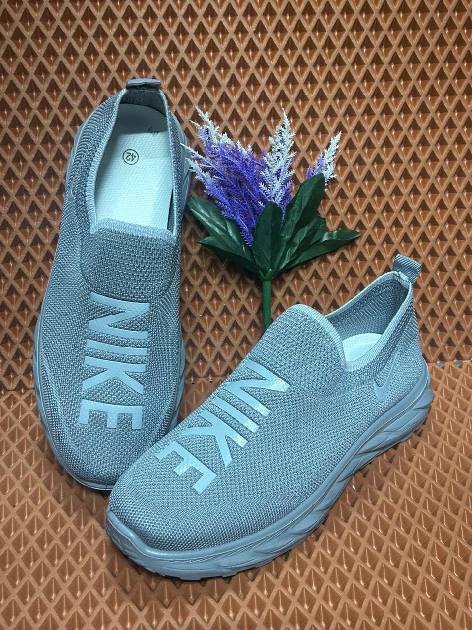 кроссовки,мужские слипоны,слипоны кроссовки,кроссовки найк,кроссовки nike