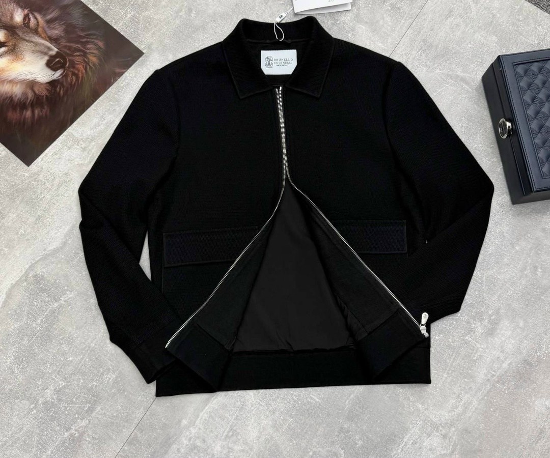 классическая куртка,куртка,куртка бомбер,мужская куртка демисезонная,куртка демисезонная