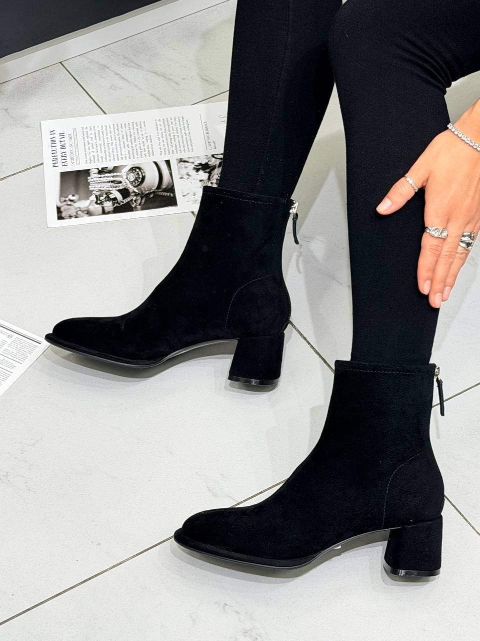 ,женские ботильоны,женская ,ботинки замш,замшевые ботильоны gianvito rossi