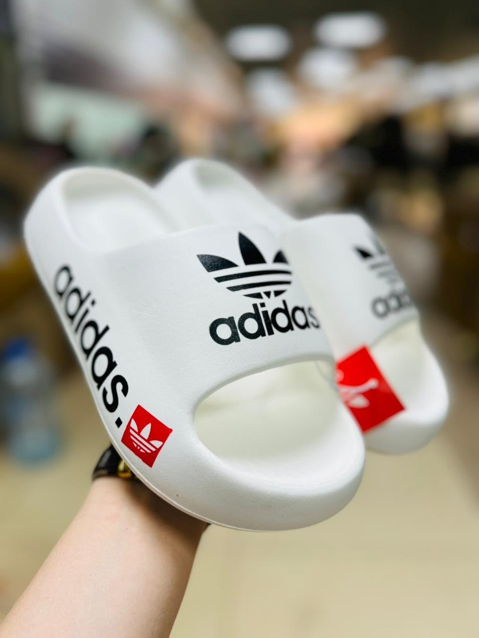 шлепанцы adidas,,шлепанцы женские,шлепанцы детские,модели обуви