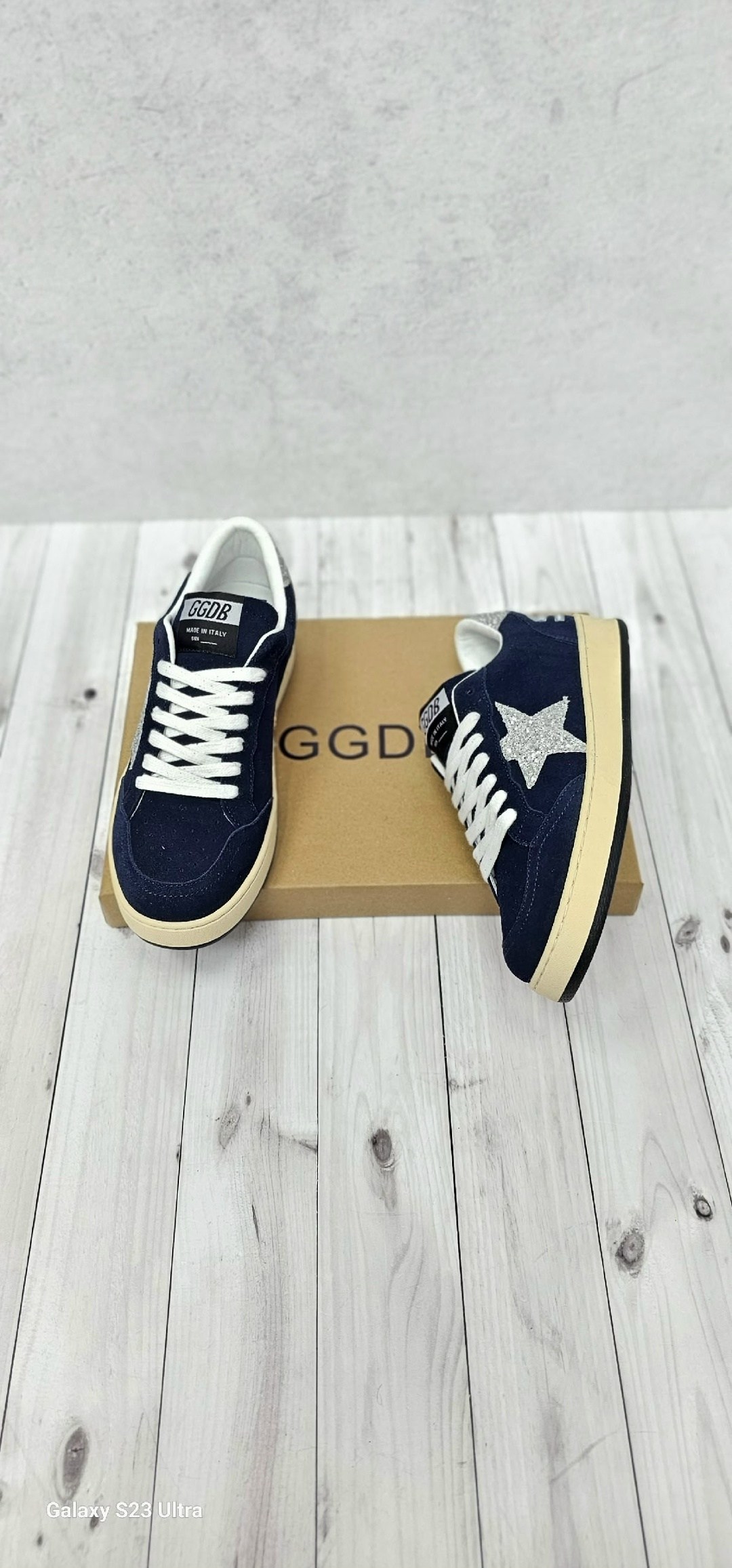 golden goose superstar distressed leather and suede sneakers,golden goose ball star,golden goose navy suede superstar sneakers,golden goose men's ball star suede low-top sneakers,golden goose super st
