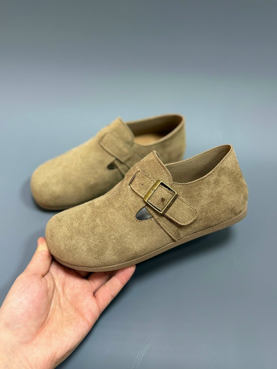 , на плоской подошве,женская ,повседневная ,обуви