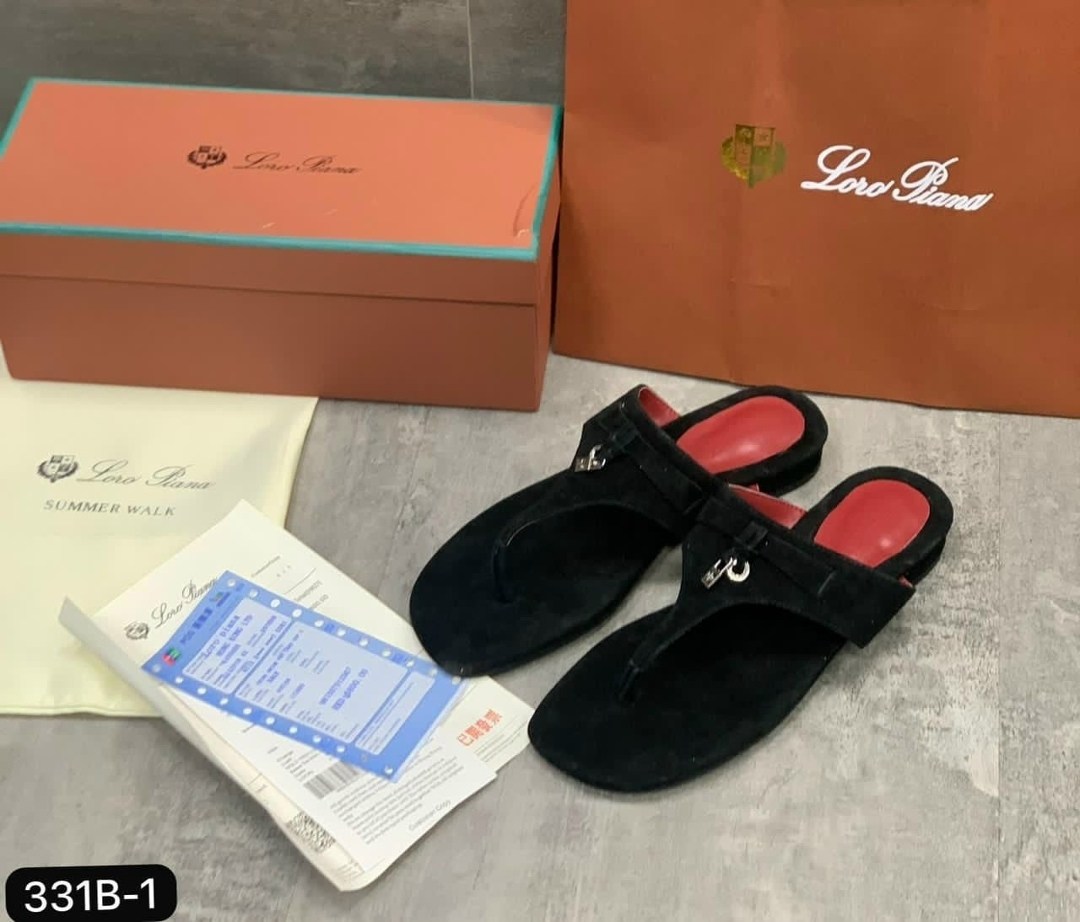 ,женские шлепанцы,сандалии женские,обуви,босоножки замшевые