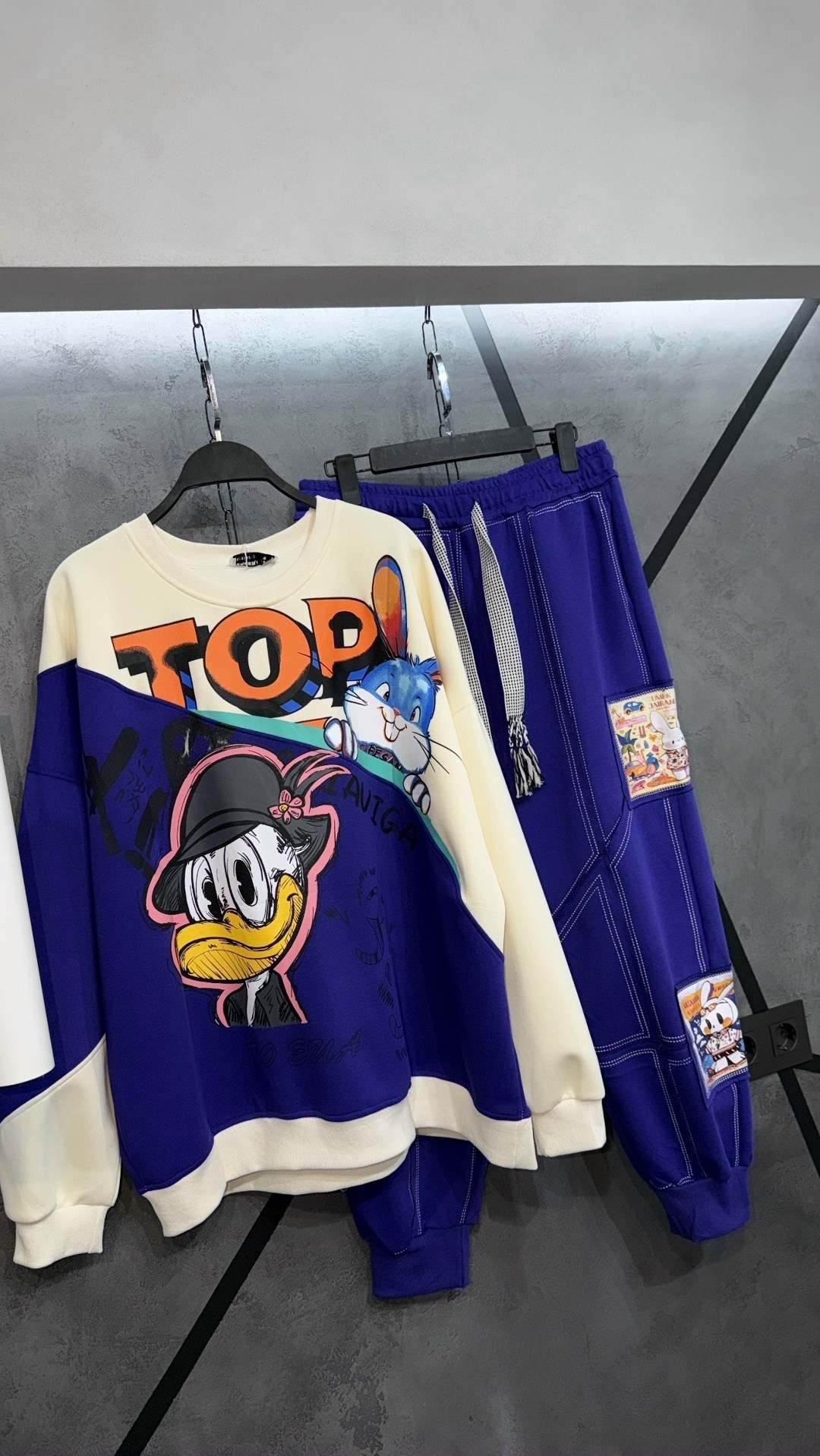 свитшот,свитшот женская,свитшот толстовка,женская кофта,свитшот с рисунком