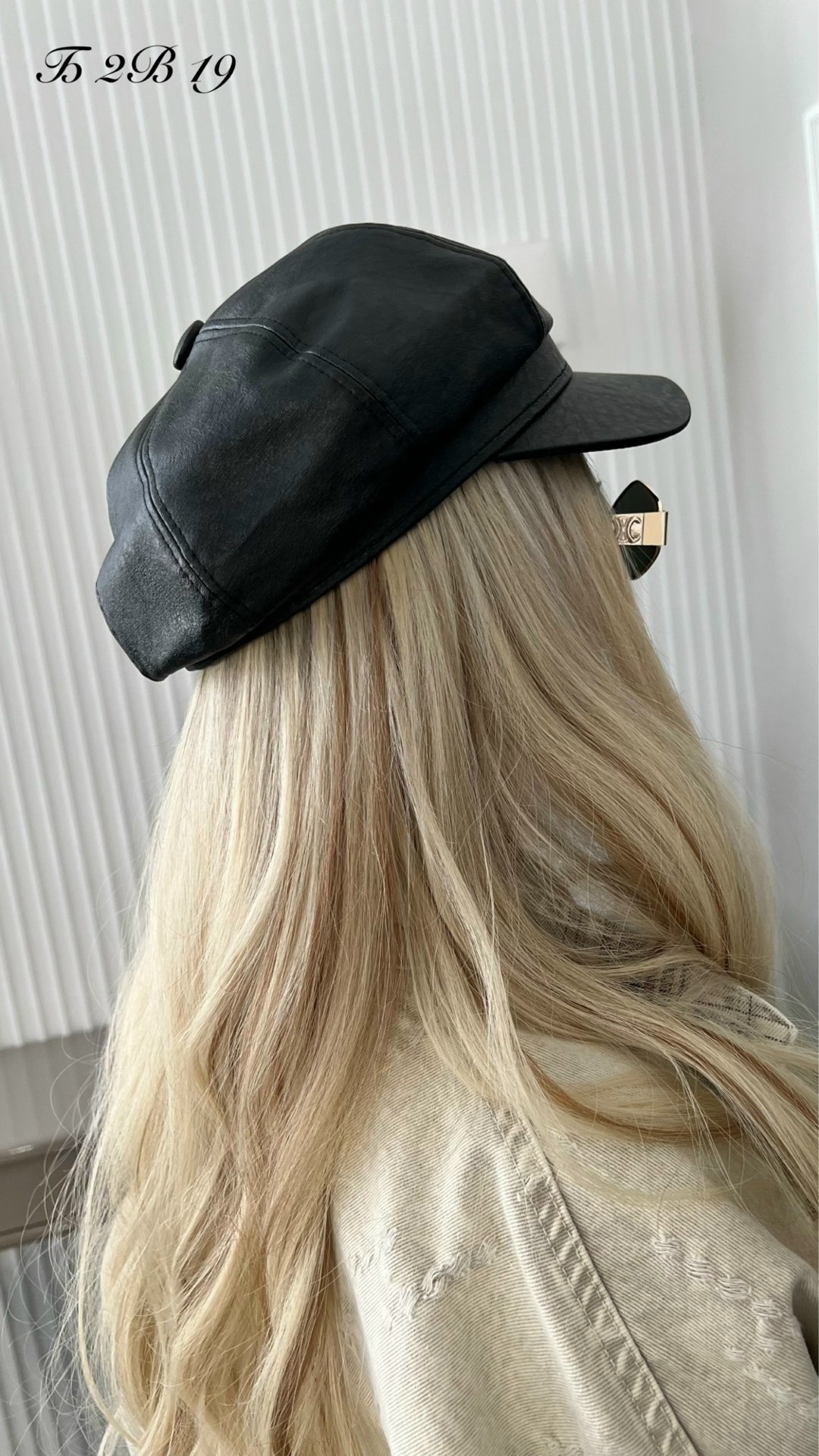 кепка джинсовая,женская кожаная куртка,кожаная куртка,женская куртка,джинсовая куртка