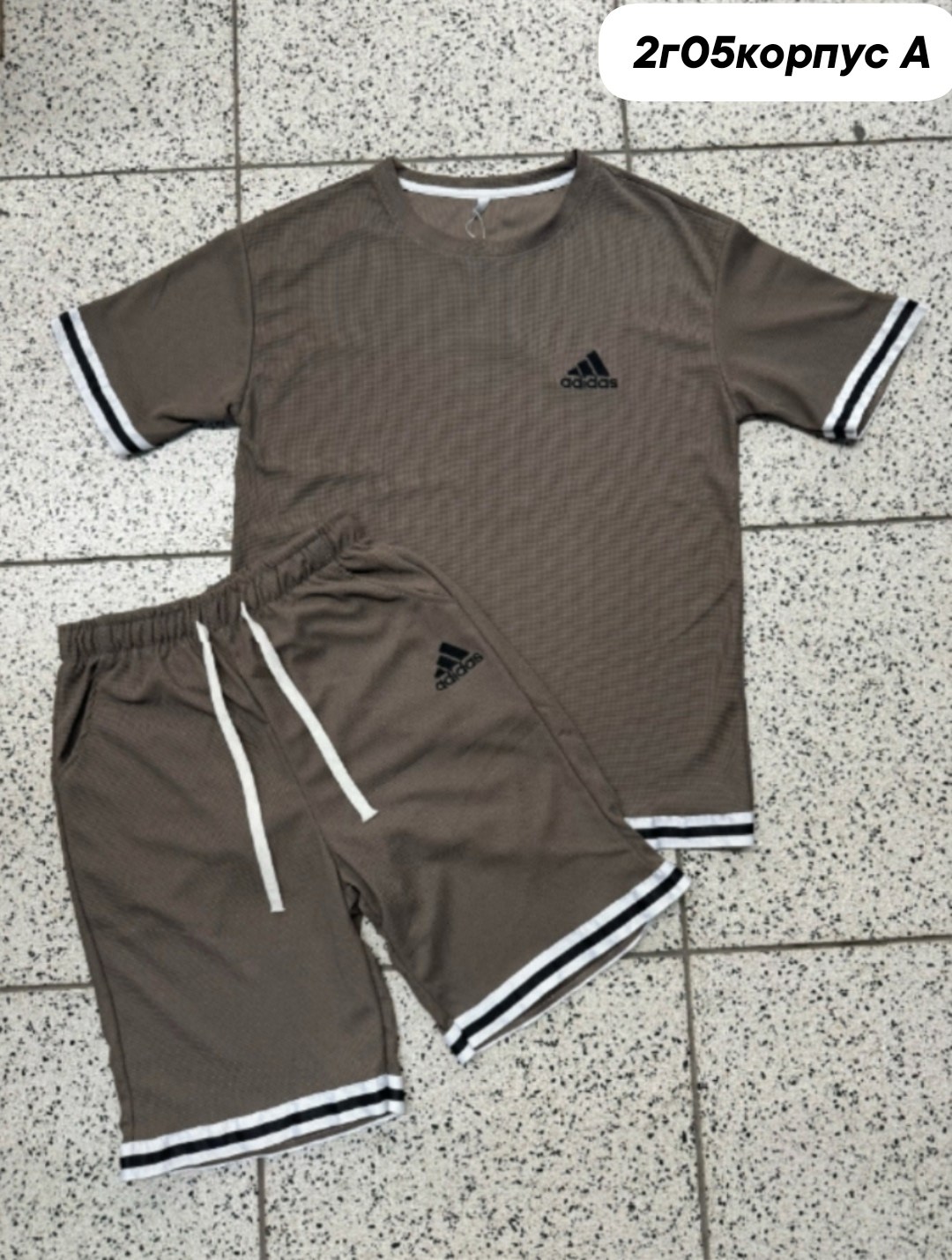 спортивный костюм nike мужской,мужские спортивные костюмы,спортивные костюм,мужской спортивный костюм с шортами и футболкой,костюм футболка шорты спортивный