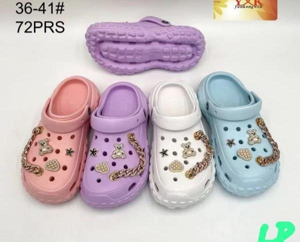 обувь,кроксы со стразами 2026,кроксы с украшениями,кроксы мода,кроксы со стразами