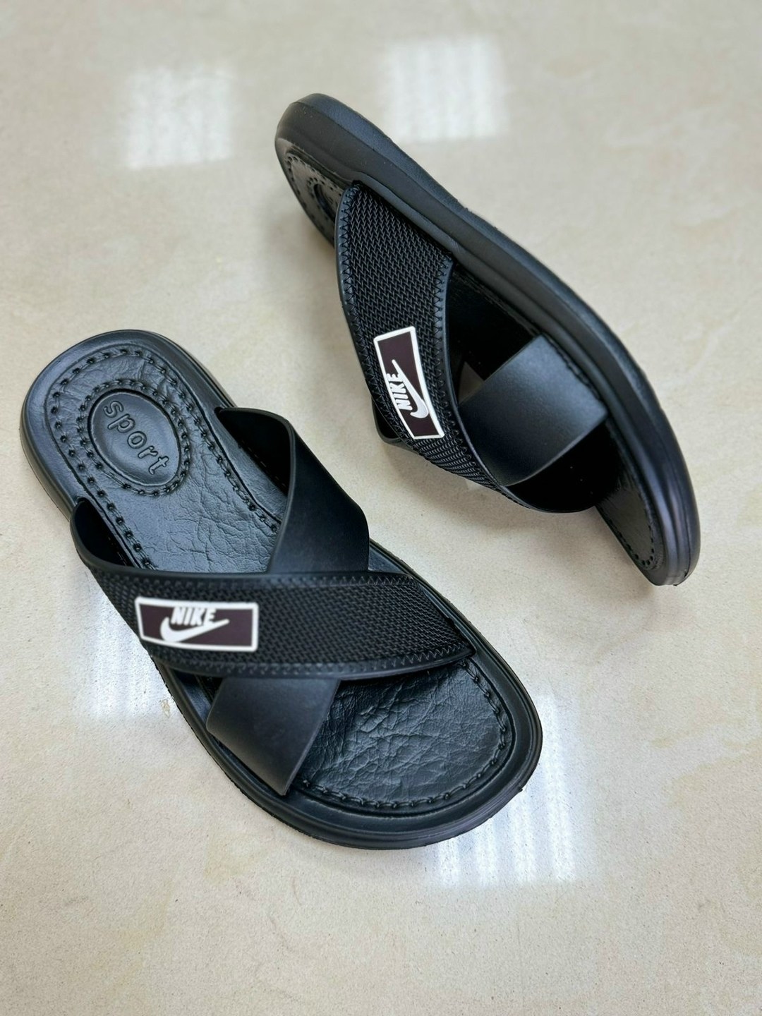 мужские шлепки,мужские шлепанцы,тапки мужские,шлёпки мужские,кожаные шлепанцы