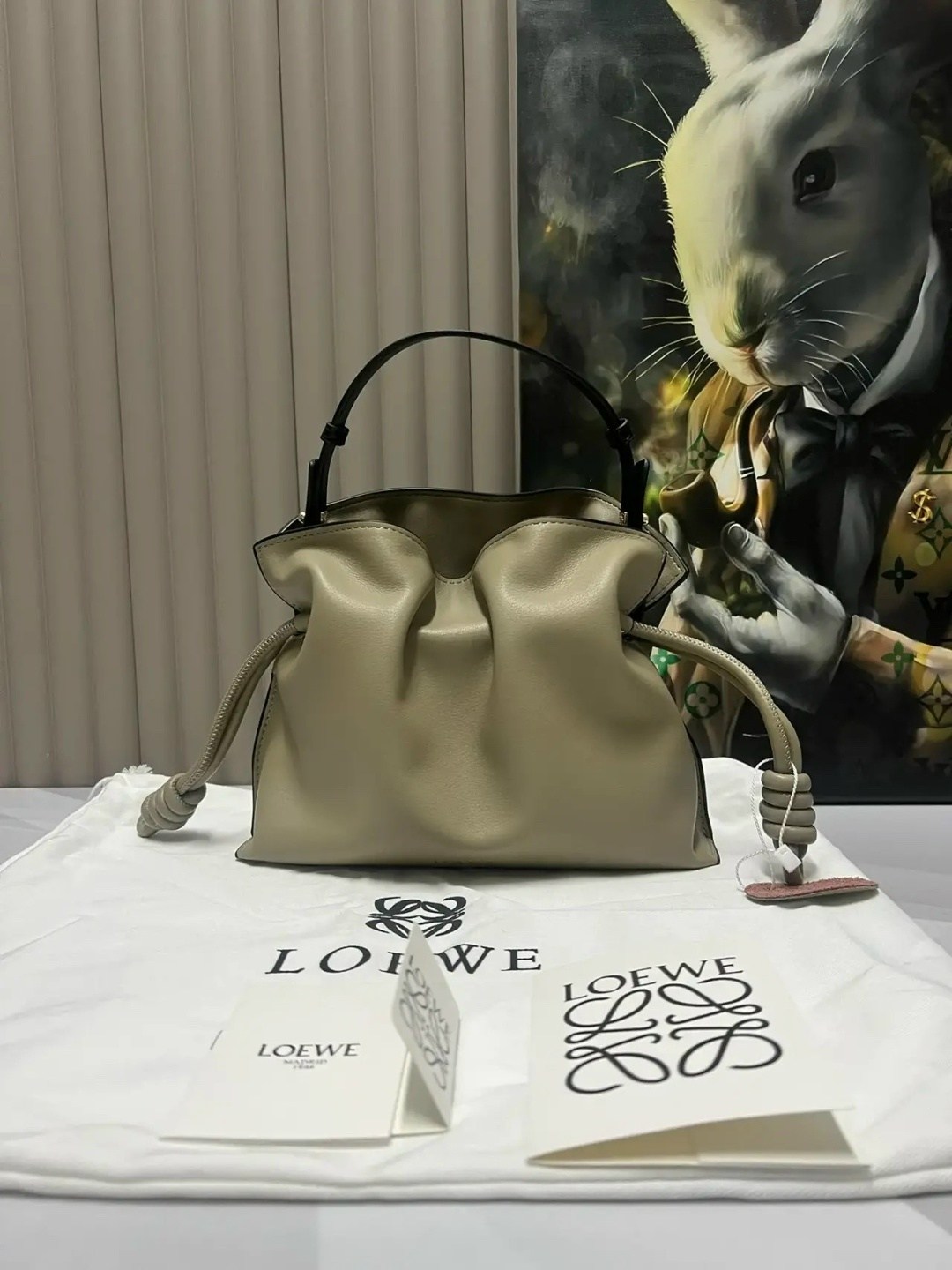 сумка loewe,сумка loewe 33-15 см натуральная кожа,сумка женская loewe натуральная кожа,сумка loewe 33-15 см из натуральной кожи,loewe сумка на плечо мешок