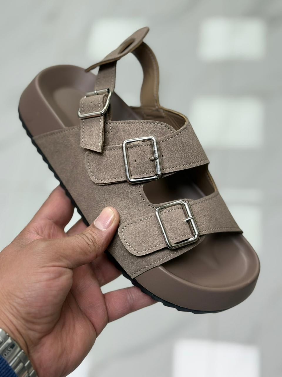 сандалии,женские сандалии,сандали,модные сандалии,женские шлепанцы