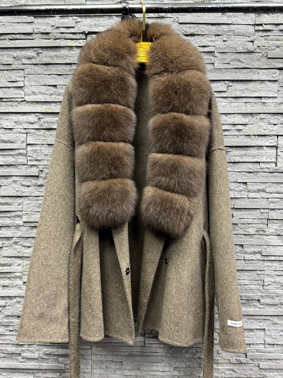 женское пальто кашемир с натуральным мехом песца,кашемировое пальто с мехом песца,пальто с натуральным мехом,женское пальто с песцом кашемировой,пальто с соболем