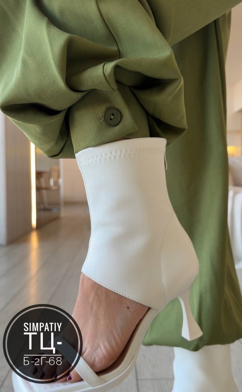 кожаная куртка,куртка косуха,кожаная куртка пиджак с поясом,женская кожаная куртка с поясом,косуха с поясом