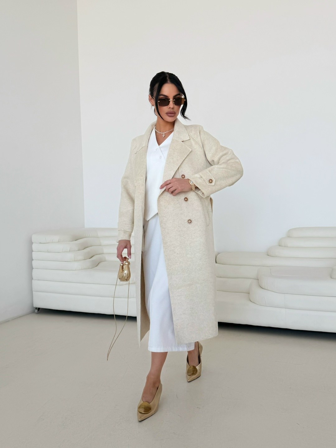 стильное пальто,пальто тренч,модели пальто,светлое пальто,прямое пальто