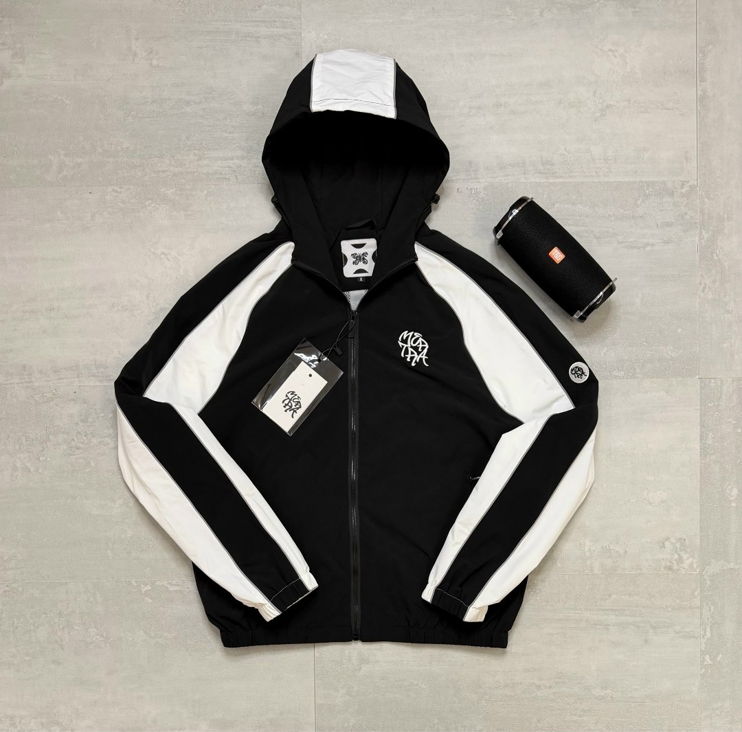 легкая куртка,куртка,куртка универсальная,куртка белая