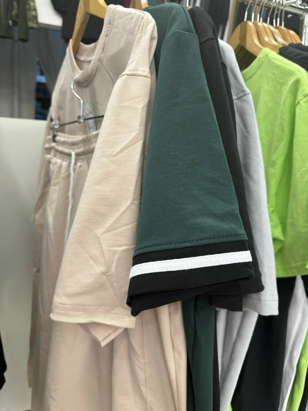 костюм спортивные летние,костюм спортивный,трикотажные костюмы,костюм спортивный мужской,женская одежда