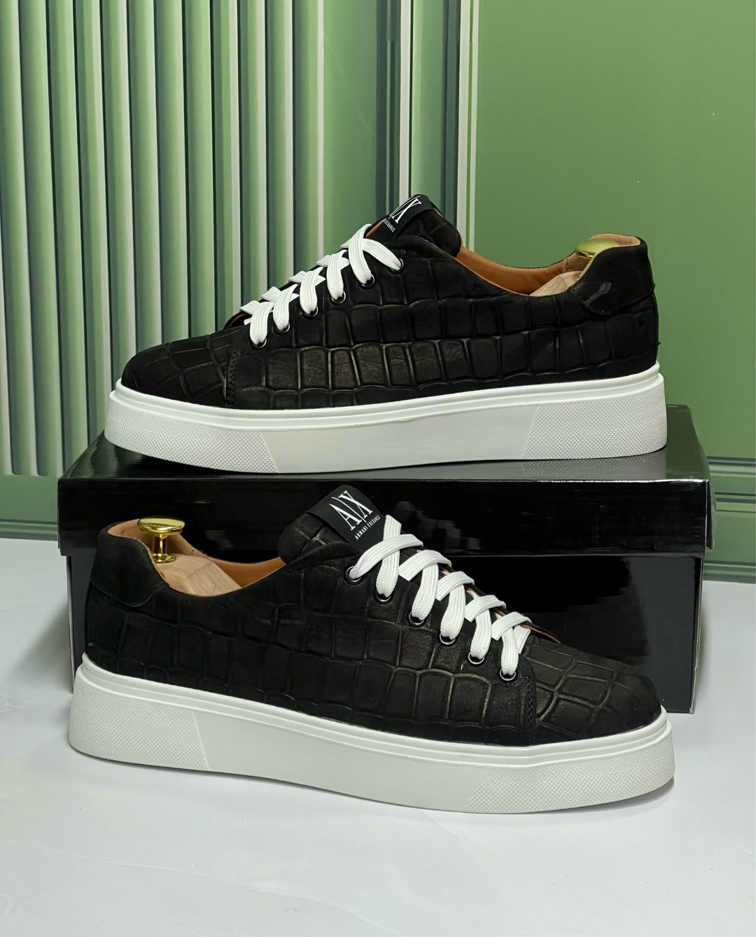 ,луи виттон кеды мужские черные,кеды адидас мужские черные с белой подошвой,мужские кеды,кеды мужские кожаные