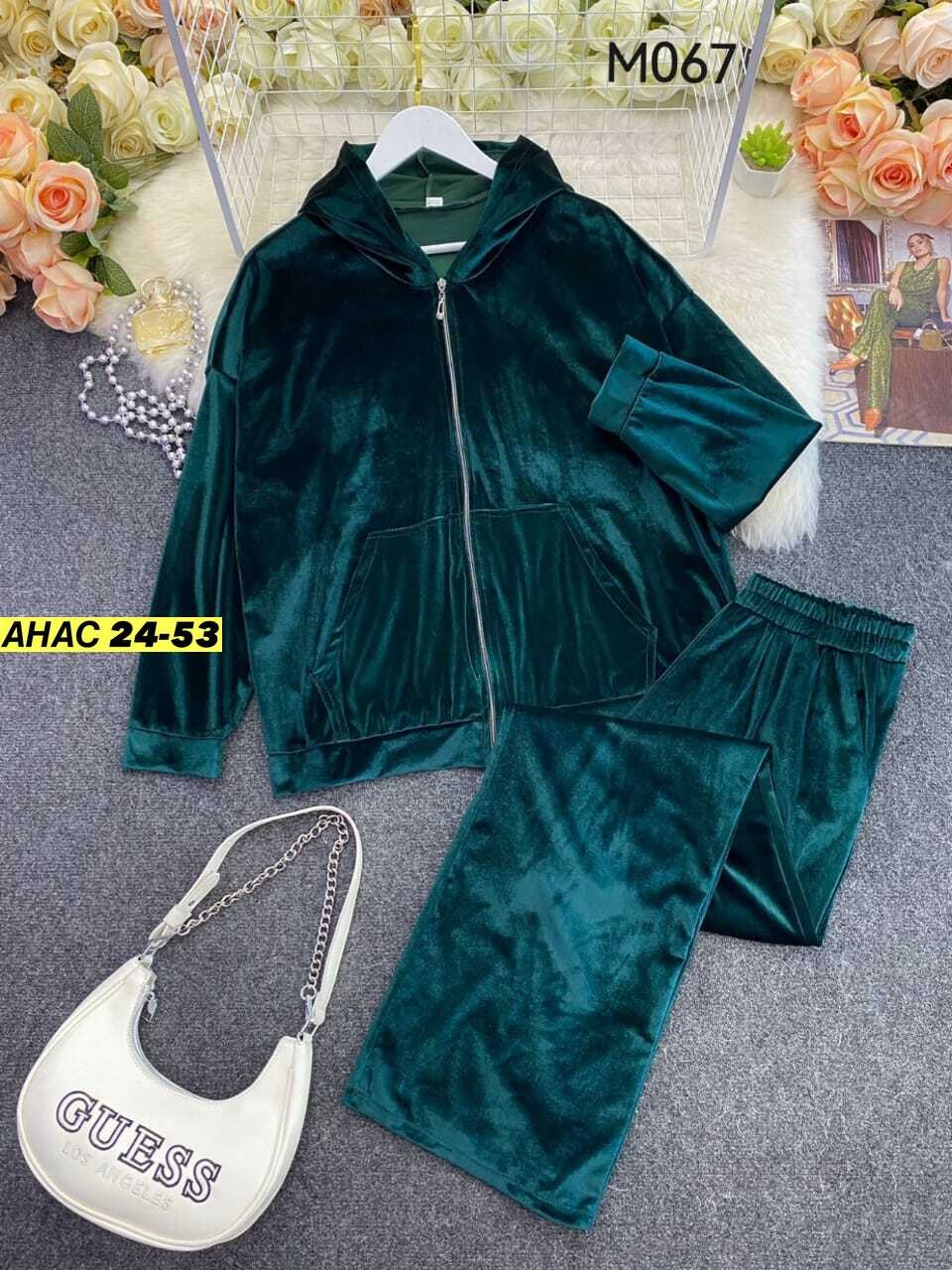 женский спортивный костюм больших размеров велюровый,спортивный костюм велюровый,велюровый костюм,костюм велюровый женский,велюровый костюм оверсайз женский