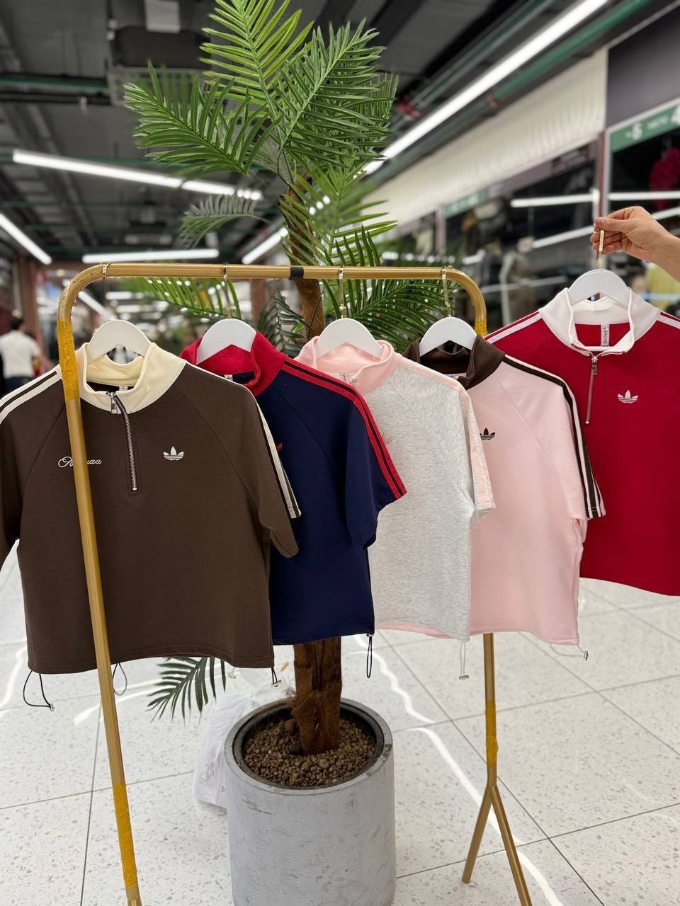 спортивный костюм adidas,спортивные костюм,женский спортивный костюм adidas,костюм,женские спортивные костюмы