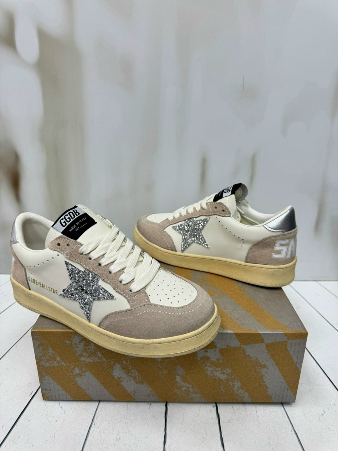 ,кроссовки golden goose,кроссовки golden goose ball-star low-top бежевый,кеды golden goose,женские кроссовки