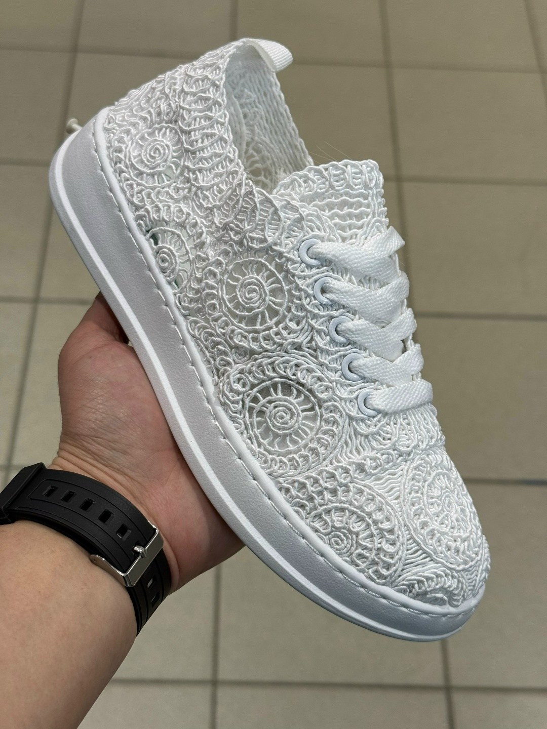 ,женские кроссовки,женская ,обуви,кружевные кеды женские