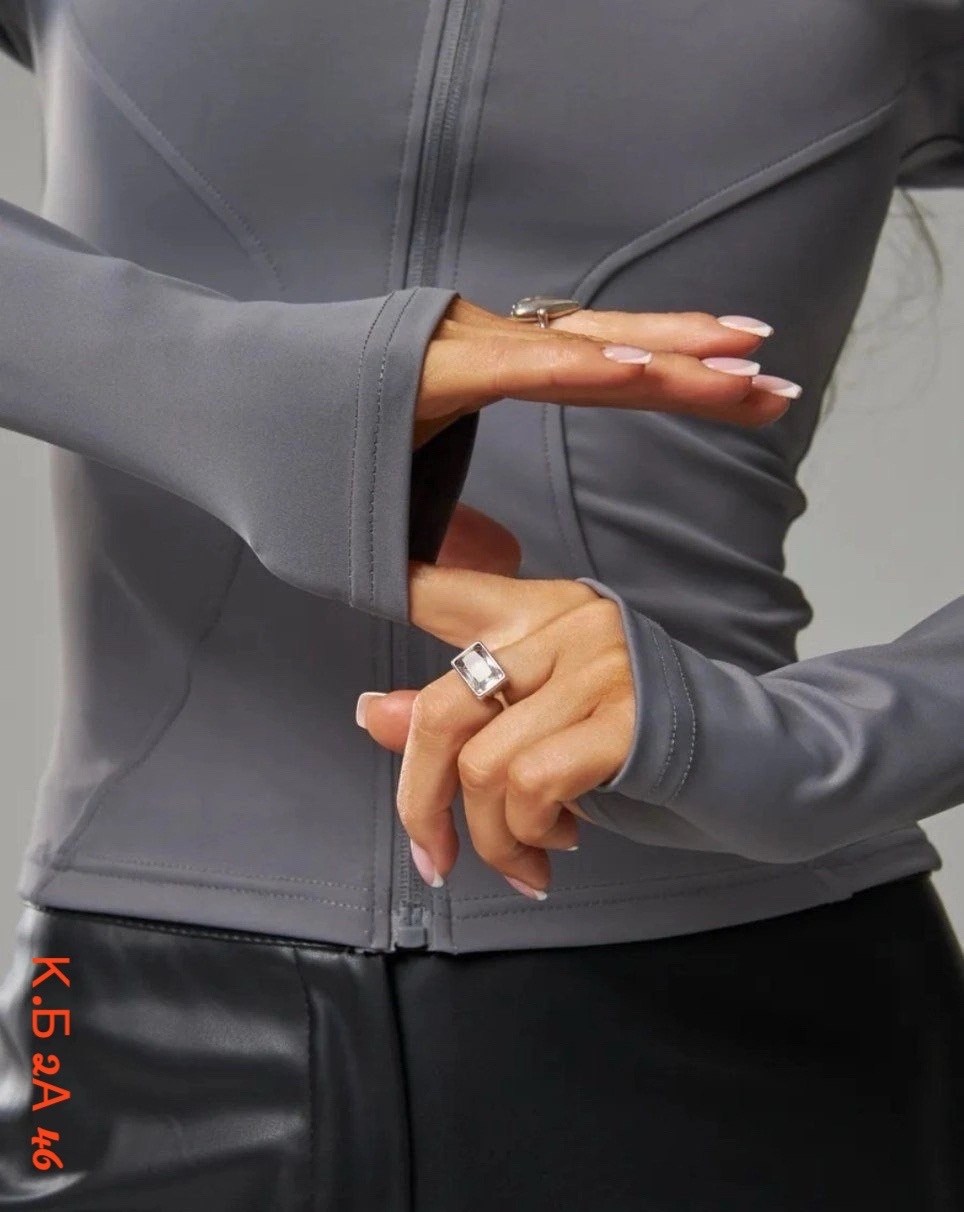 теннисистка,спортивная одежда женская,большой теннис,спорт теннис,спортивная одежда