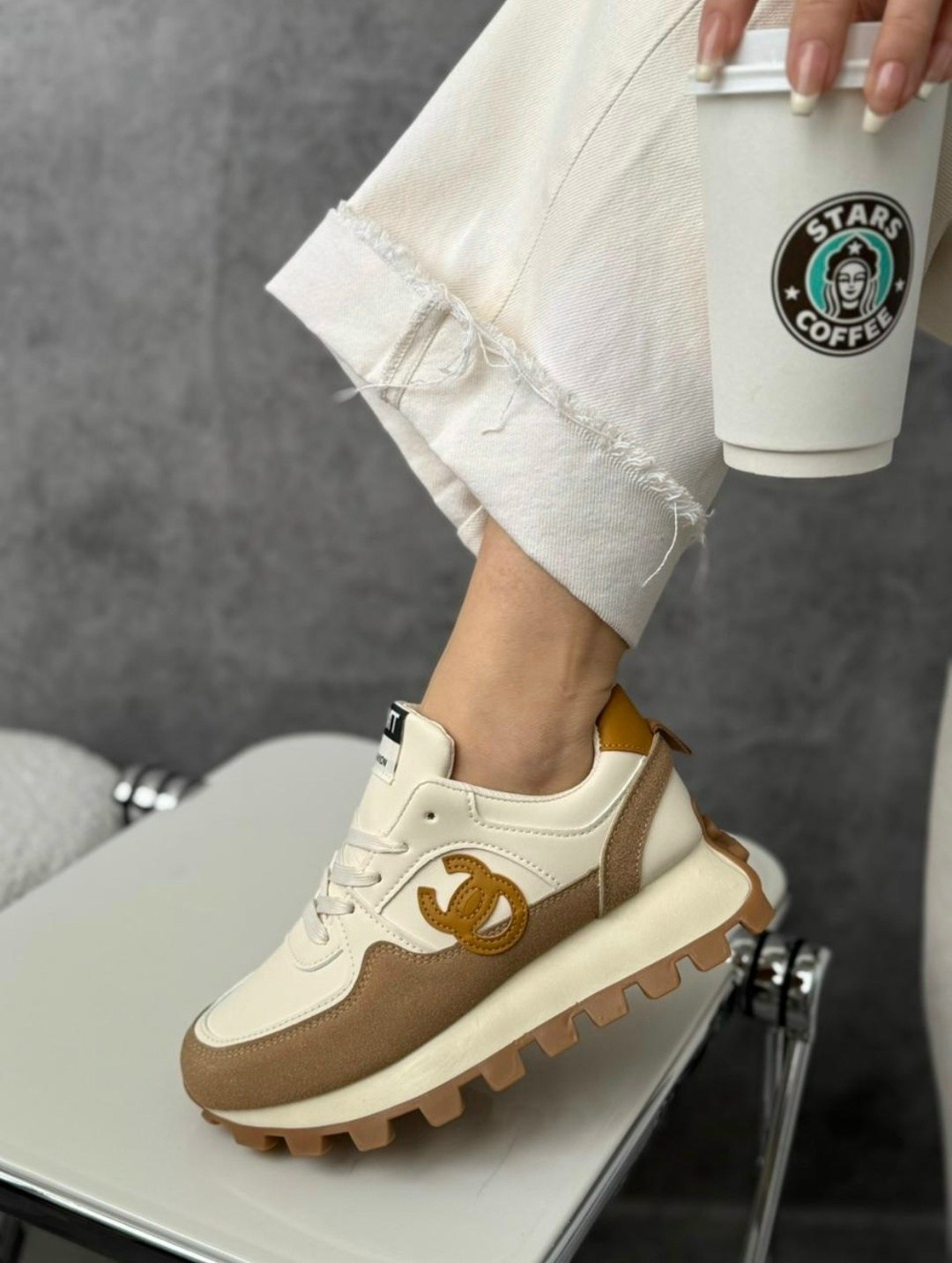 кроссовки женскиe,,кроссовки модные,стильные кроссовки,кроссовки женские бежевый