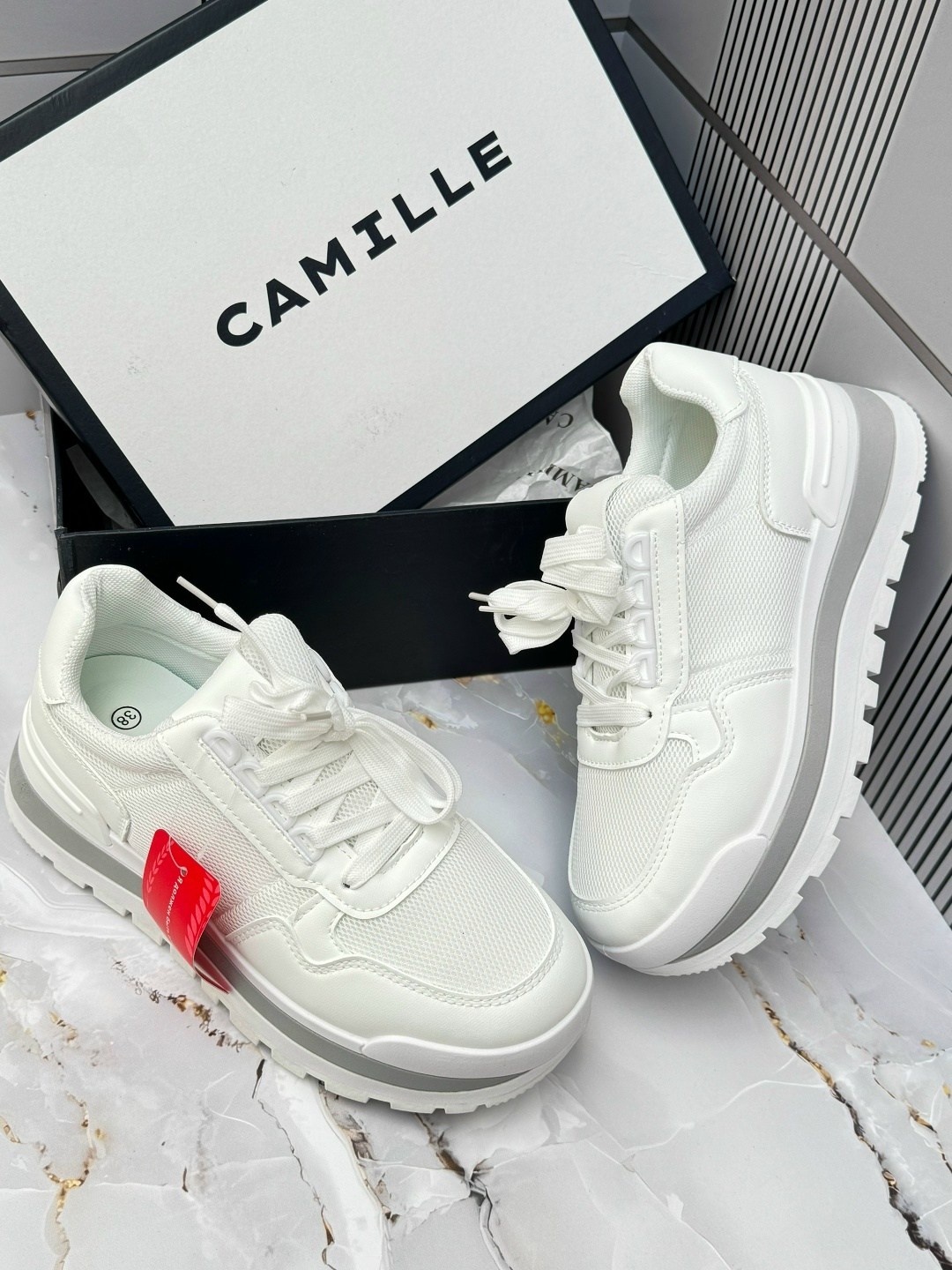 ,кроссовки женскиe,кроссовки модные,обуви, женская