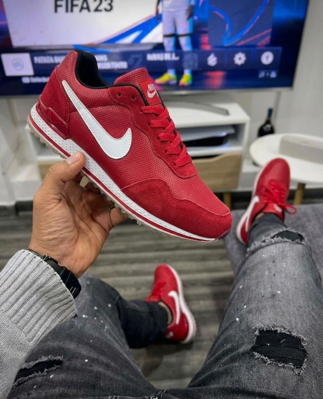 кроссовки,кроссовки nike,красные кроссовки,кроссовки найк,обуви