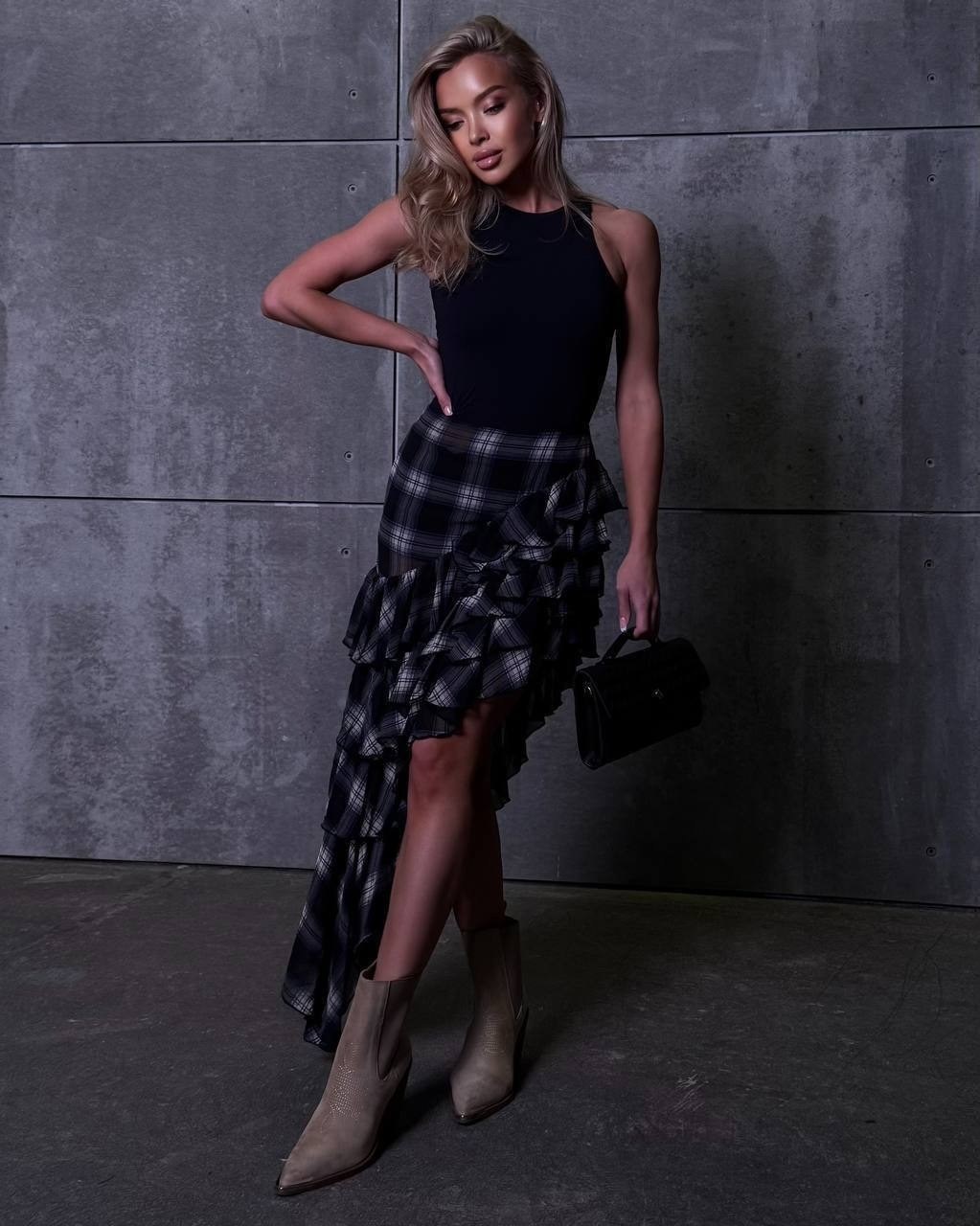 девушка,девушка и женщина,стильные наряды,эскорт девушка