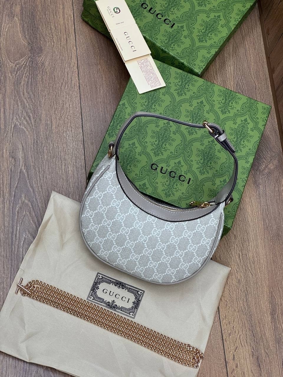 gucci сумка,женская сумка gucci,gucci сумка на плечо полумесяц,сумка через плечо gucci,сумка через плечо простая и стильная gucci