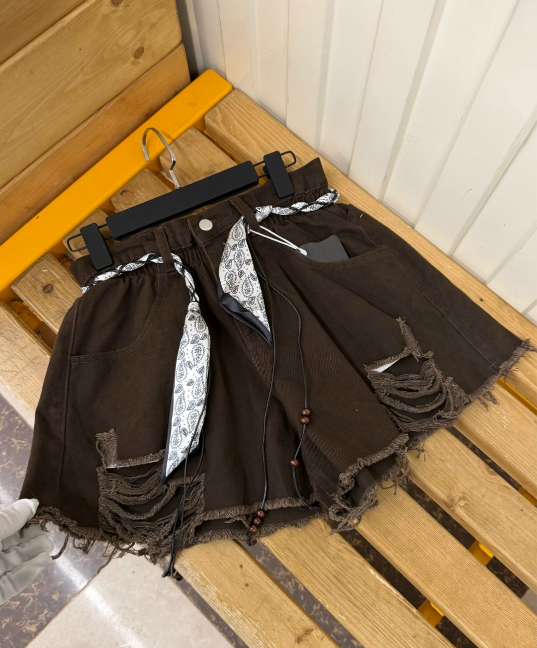 коричневые джинсовые шорты,шорты женские,женские джинсовые шорты,джинсовые шорты,шорты карго женские