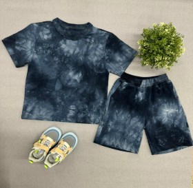 Костюм