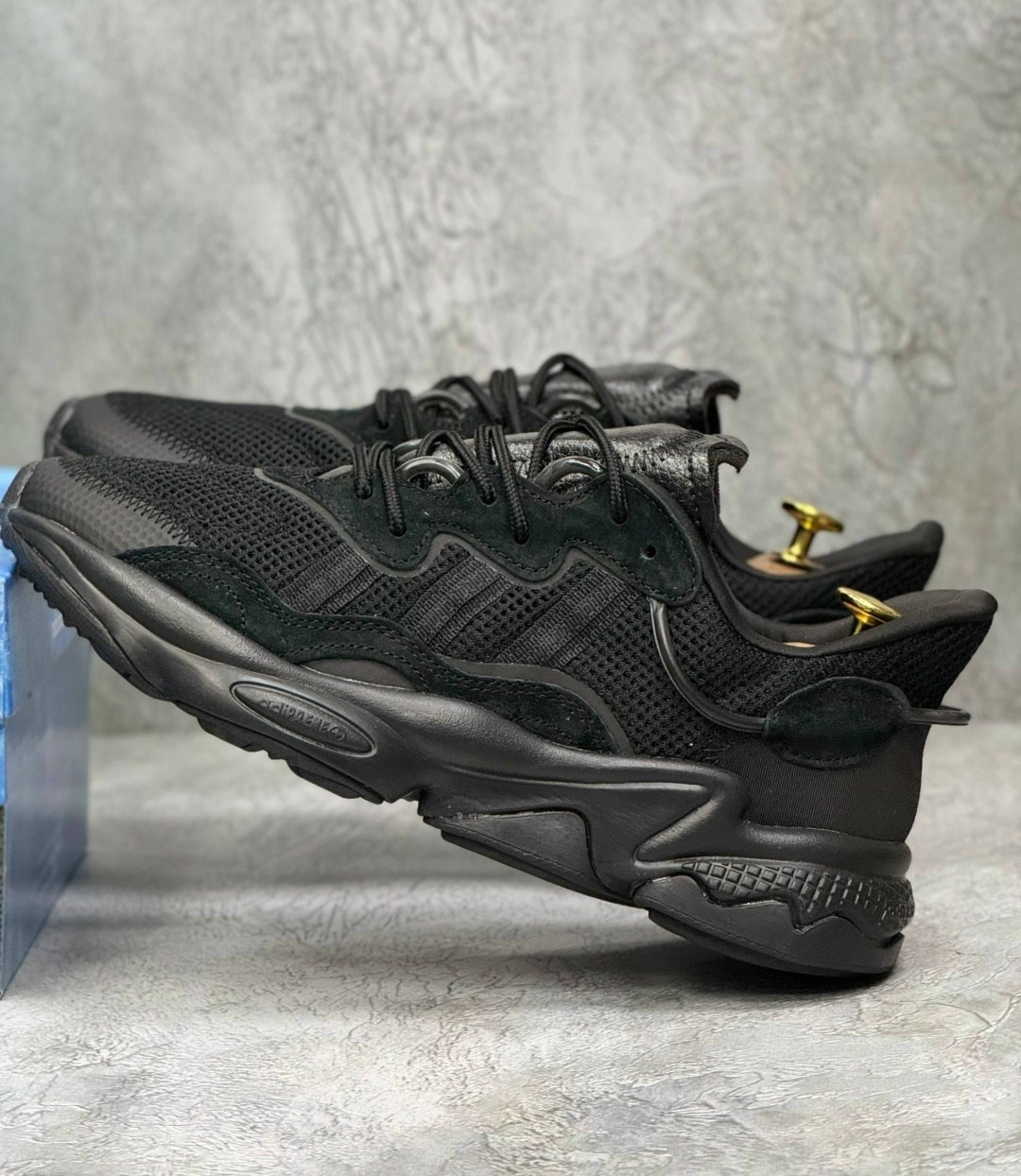 мужские кроссовки adidas ozweego,кроссовки adidas ozweego,кроссовки мужские adidas ozweego core black/grey five,кроссовки adidas originals ozweego,adidas originals ozweego