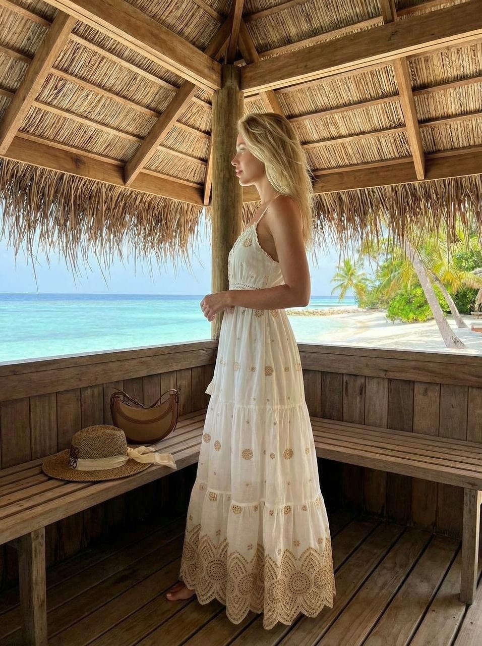 девушка,в красивом платье,кружевное платье,шикарная блондинка,платья