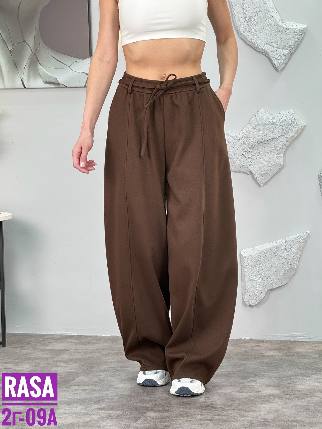 широкие брюки с кулиской на талии dazy серый,штаны женские спортивные широкие,женские серые широкие спортивные штаны,брюки спортивные,спортивные брюки широкие