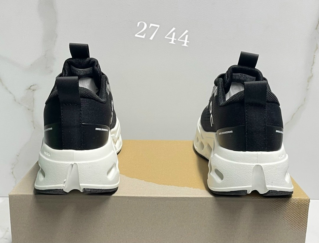 кроссовки on cloudrunner 2 цвет eclipse black,кроссовки on,спортивная ,кроссовки мужские женские,кроссовки cпортивные