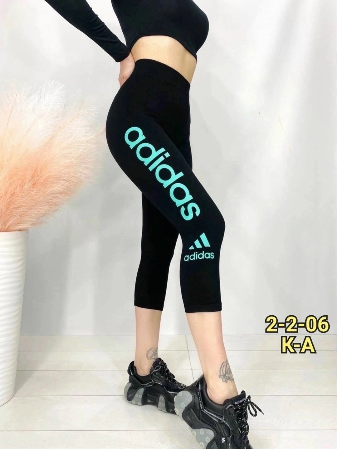 бриджи женские,лосины женские,бриджи женские спортивные,легинсы короткие на девушке,легинсы женские