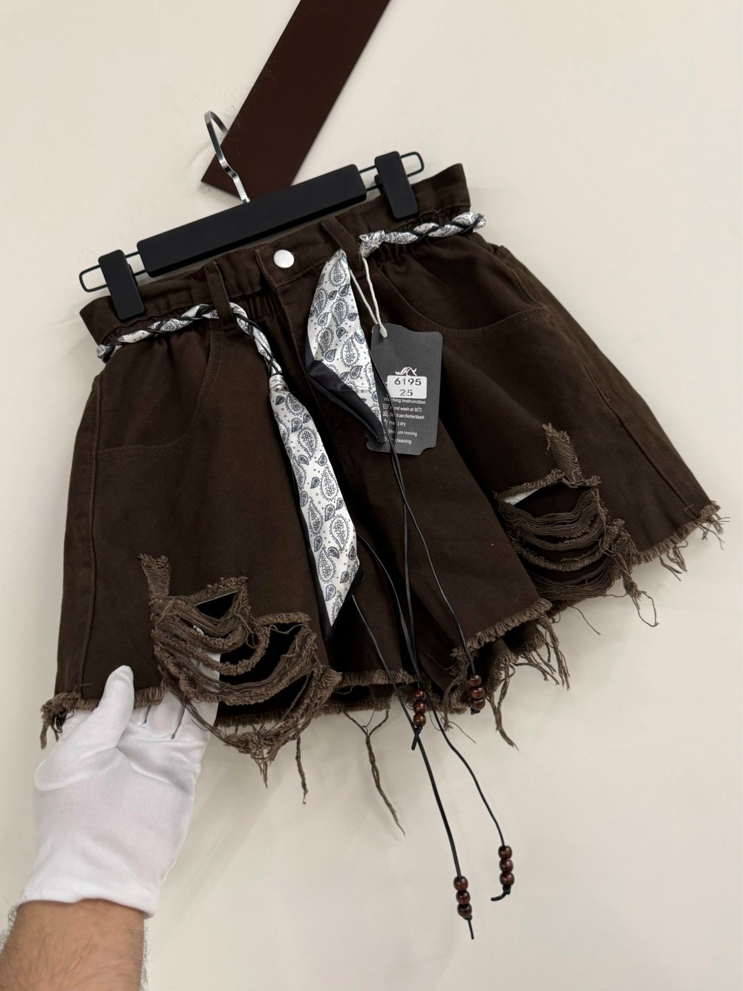 коричневые джинсовые шорты,шорты женские,женские джинсовые шорты,джинсовые шорты,шорты карго женские