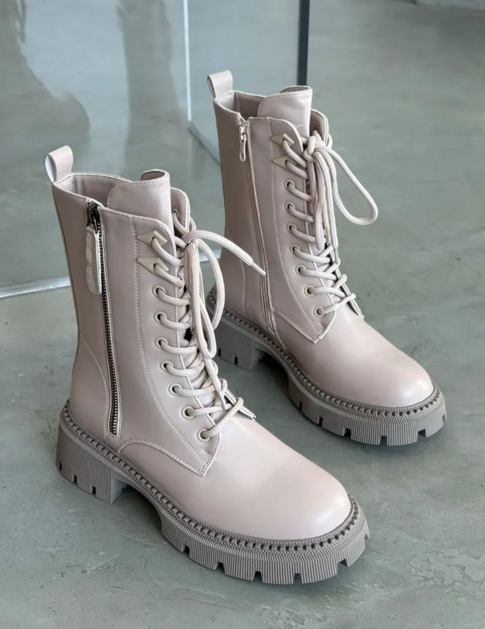 ботинки женские,,женская ,ботинки,женские высокие ботинки