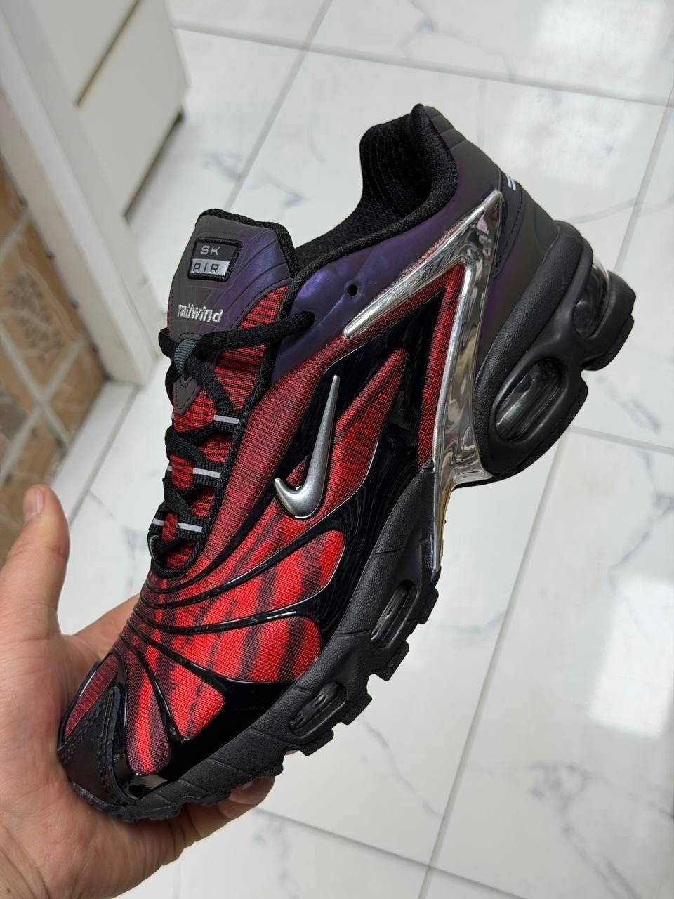 nike air max tailwind 5 skepta,nike x skepta air max tailwind 5 кровавых хром черный красный,nike x skepta air max tailwind 5 bloody chrome black red,nike x skepta air max tailwind 5,nike air max tail
