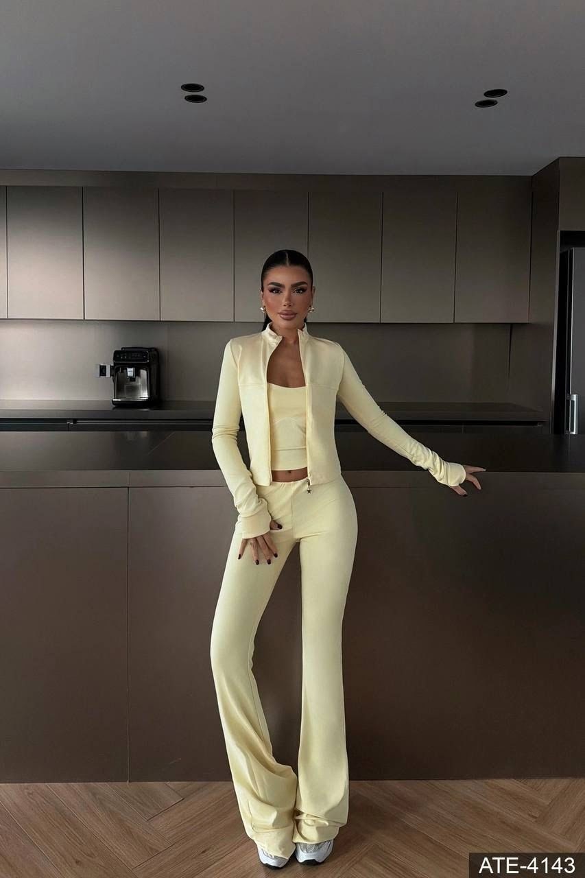 модные костюмы,трикотажные костюмы,спортивные костюмы женские,костюм женский тройка,женские костюмы