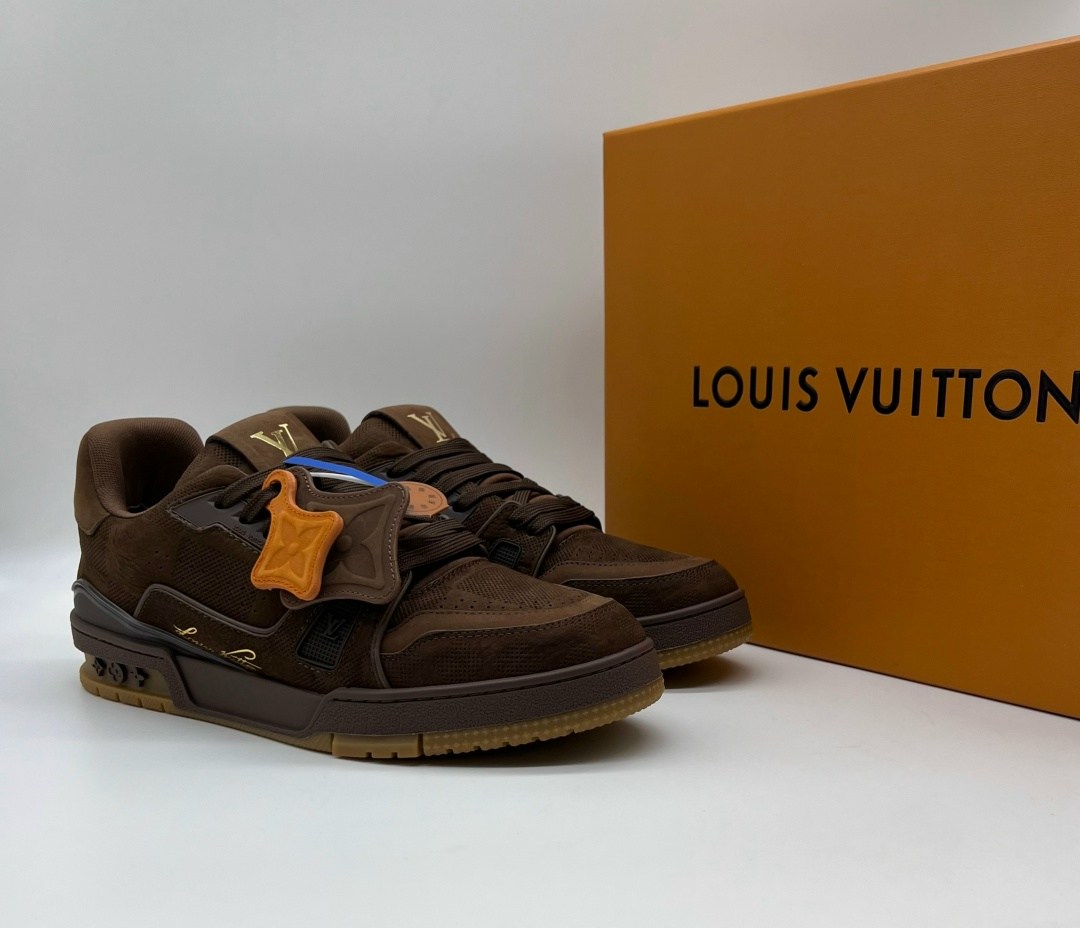 кроссовки louis vuitton trainer,louis vuitton кроссовки,кроссовки louis vuitton мужские,мужские кожаные кроссовки louis vuitton trainer серые,кроссовки луи виттон trainer
