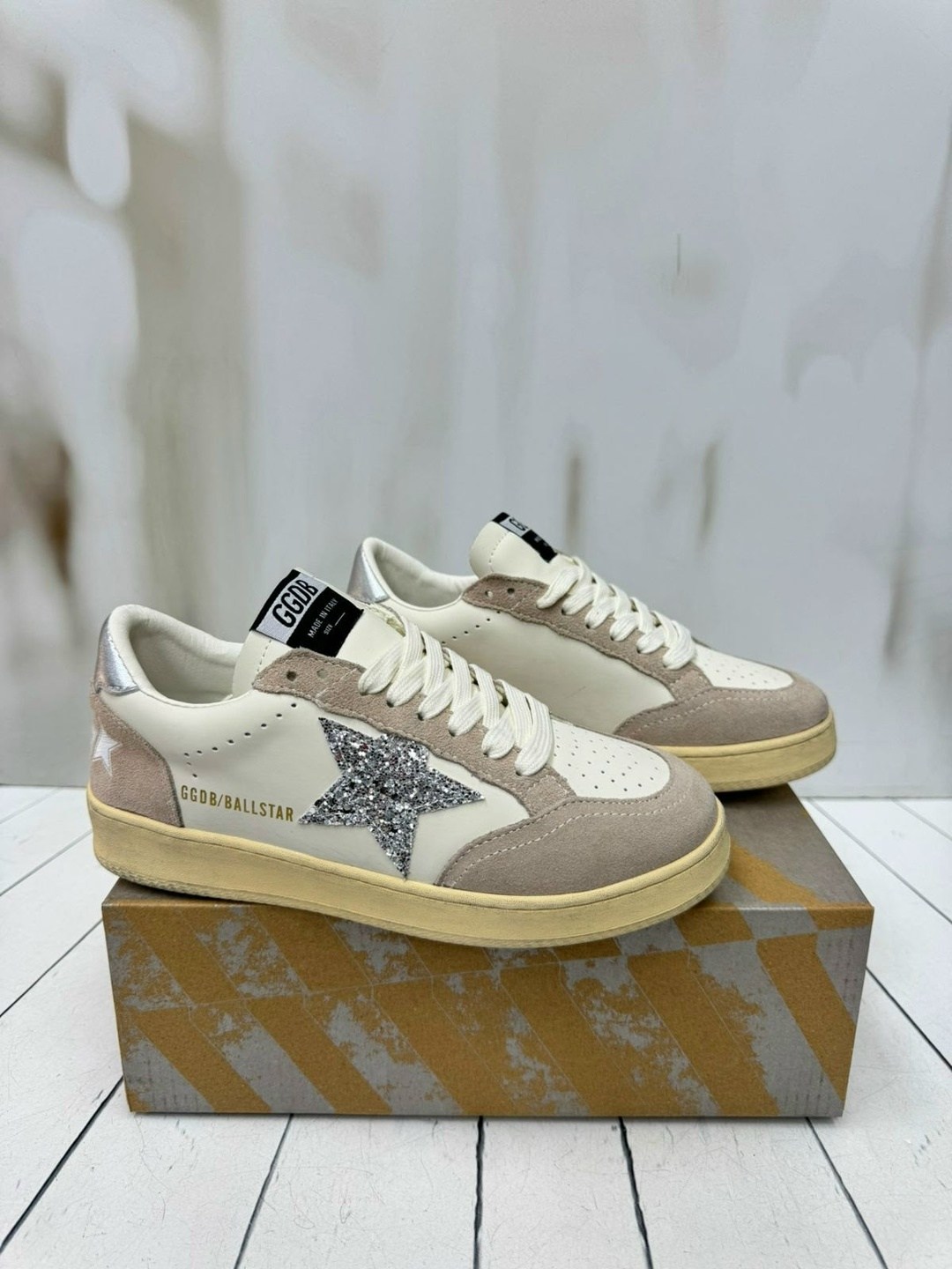 ,кроссовки golden goose,кроссовки golden goose ball-star low-top бежевый,кеды golden goose,женские кроссовки