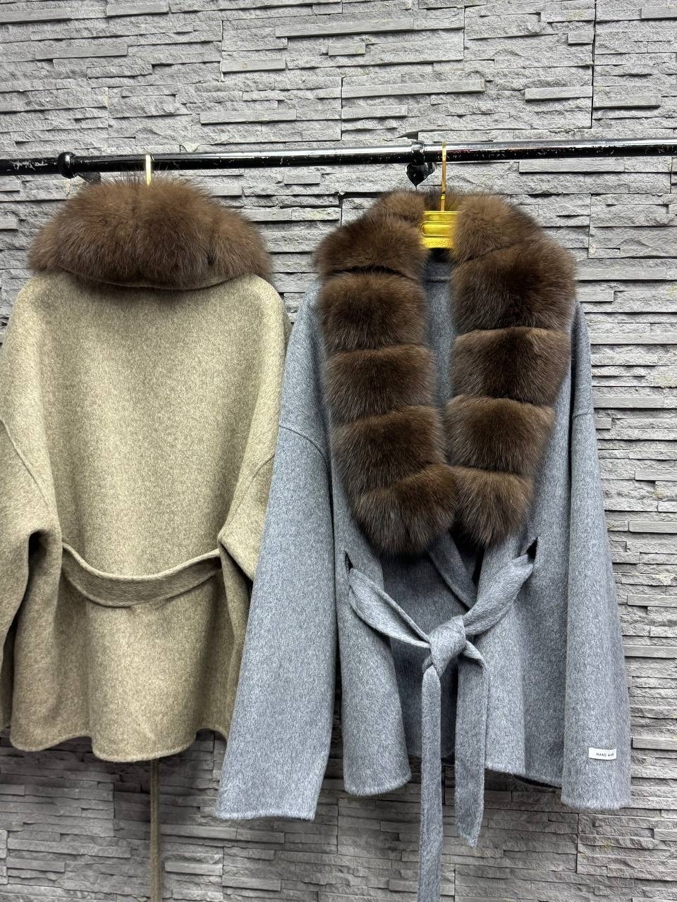 женское пальто кашемир с натуральным мехом песца,кашемировое пальто с мехом песца,пальто с натуральным мехом,женское пальто с песцом кашемировой,пальто с соболем