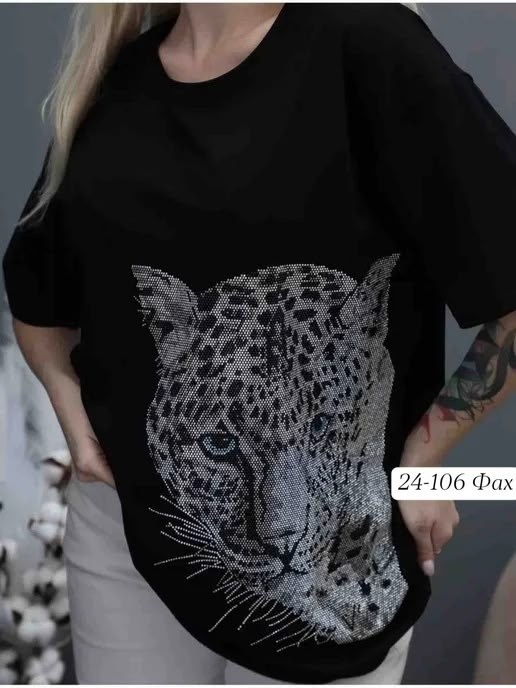 футболка женская со стразами,футболки женские с принтом,футболка оверсайз базовая со стразами,футболка со стразами оверсайз,футболка со стразами