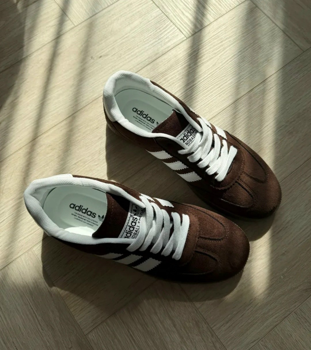 ,кроссовки adidas spezial,кроссовки женскиe,кроссовки adidas,замшевые кроссовки